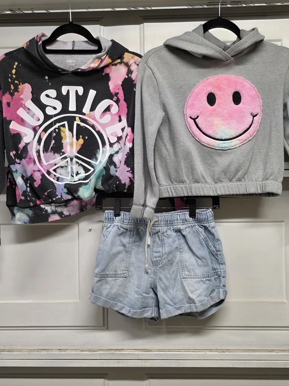 Justice & Smiley Face Hoodie Bundle with Cat & Jack Shorts Girls 10/12